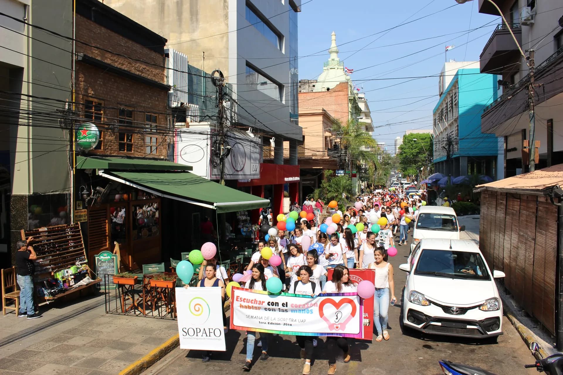 Marcha por la semana de la sordera.