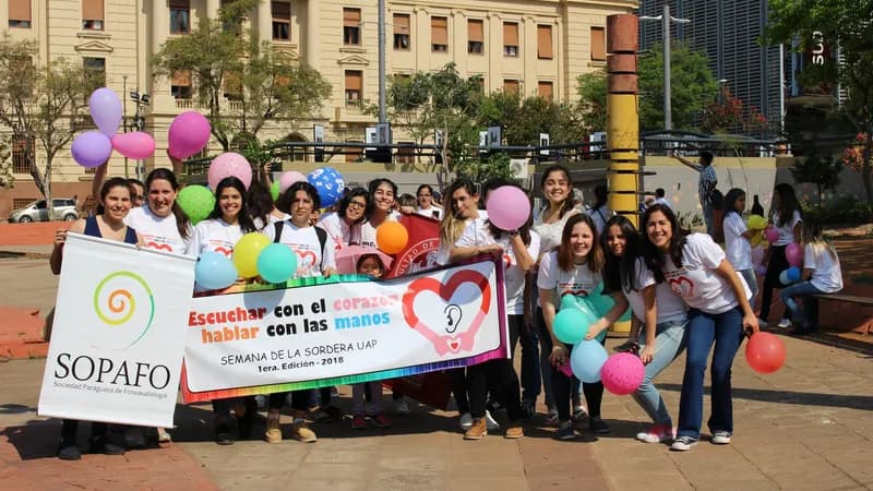 Marcha por la semana de la sordera.