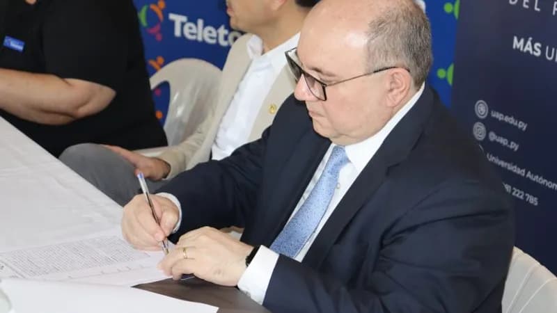 UAP firmó convenio marco con Fundación Teletón