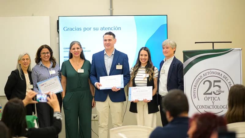 Universidad Autónoma del Paraguay celebró los 25 años de la carrera de Óptica y Contactología