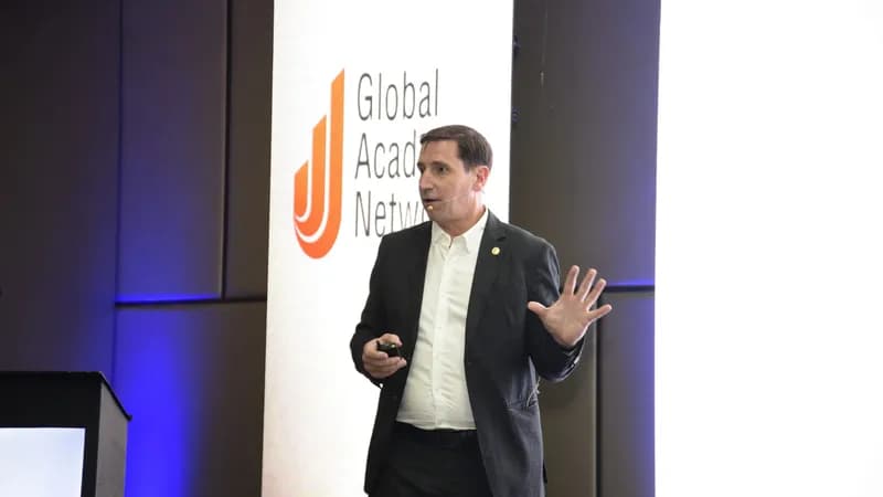 Universidad Autónoma del Paraguay realizó con gran éxito su III Summit Internacional