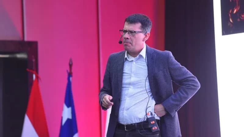 Universidad Autónoma del Paraguay realizó su II Summit Internacional: “¿Cómo nos preparamos para el futuro?”