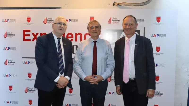 Delegación de Austria visita la UAP para fortalecer vínculos institucionales
