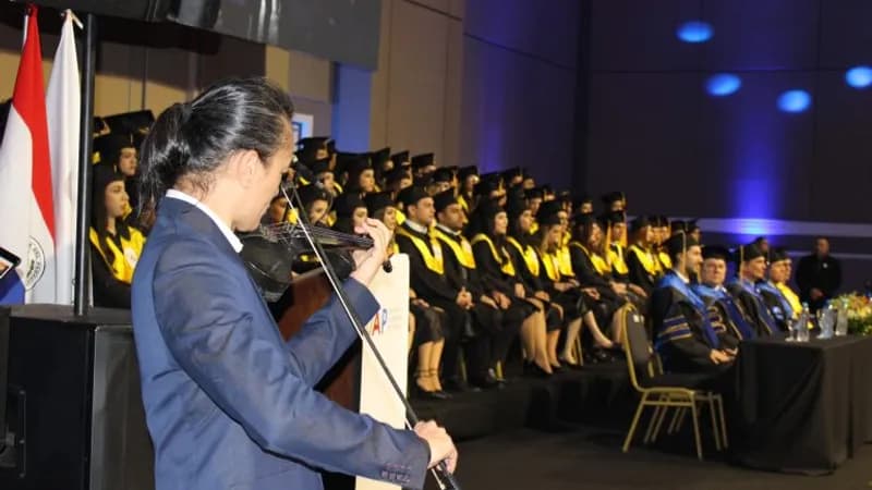 Universidad Autónoma del Paraguay realizó su solemne Ceremonia de Titulación de sus estudiantes generación 2023 y 2024