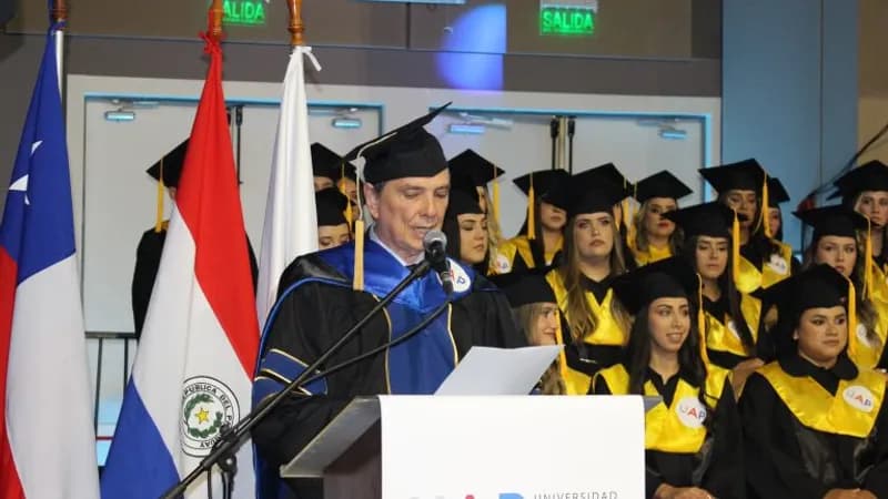 Universidad Autónoma del Paraguay realizó su solemne Ceremonia de Titulación de sus estudiantes generación 2023 y 2024