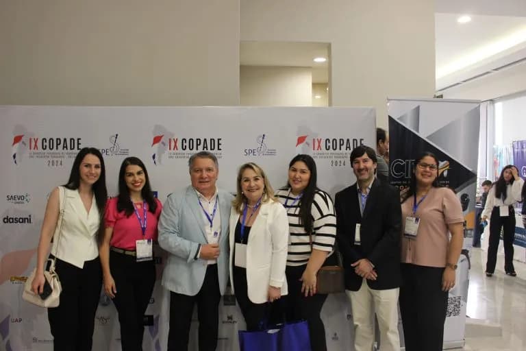Destacada participación de la Universidad Autónoma del Paraguay en la IX Edición COPADE 2024