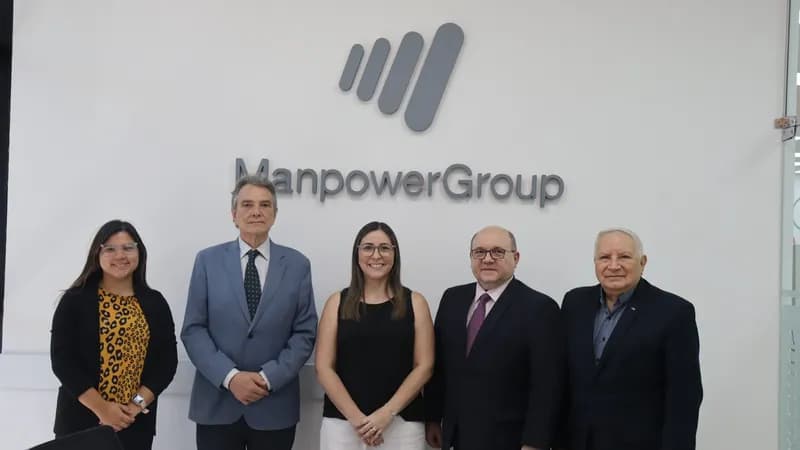 Universidad Autónoma del Paraguay selló importante acuerdo con Manpower