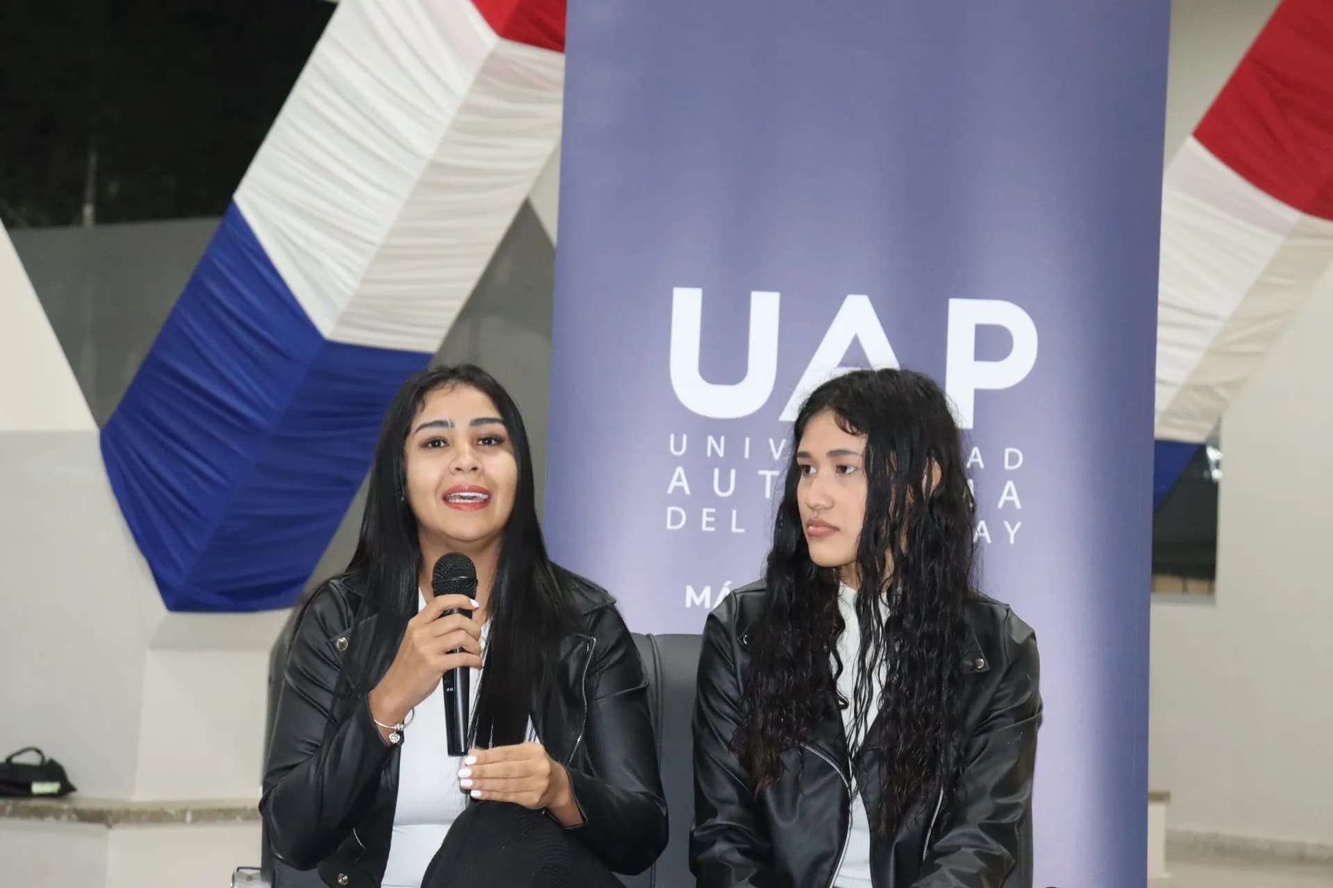 Universidad Autónoma del Paraguay dio la bienvenida a sus nuevos estudiantes del II Semestre 2025