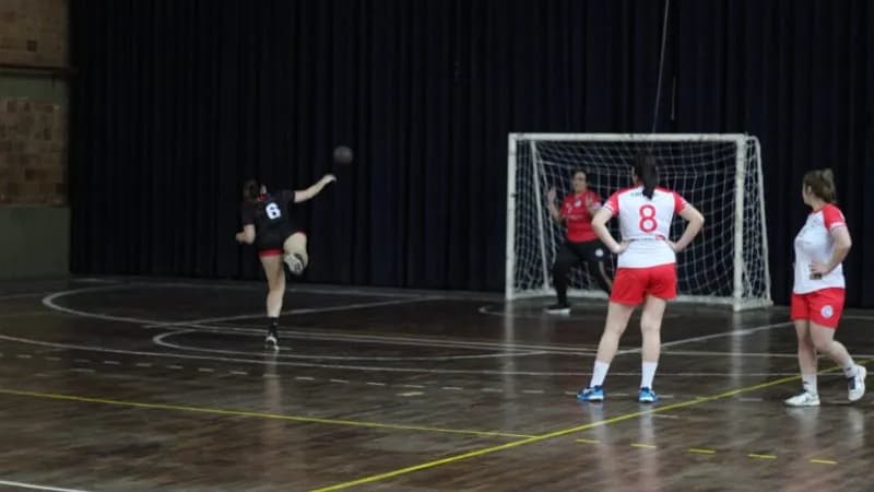 Selección de Handball Femenino de la UAP disputará este domingo su pase a la gran final de los juegos JUPY