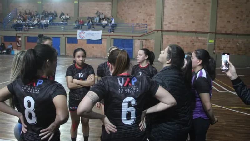 Selección de Handball de la Universidad Autónoma del Paraguay avanzó a semifinales de los Juegos JUPY