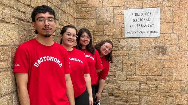 Estudiantes de la UAP se preparan para realizar su visita a la Universidad Autónoma de Chile