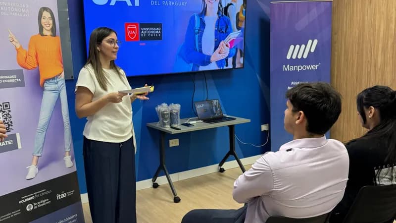 Universidad Autónoma del Paraguay visitó oficinas de su socio estratégico ManpowerGroup